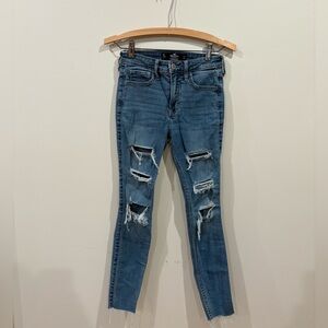 Hollister High Rise Skinny Jeans Distressed Size 0S